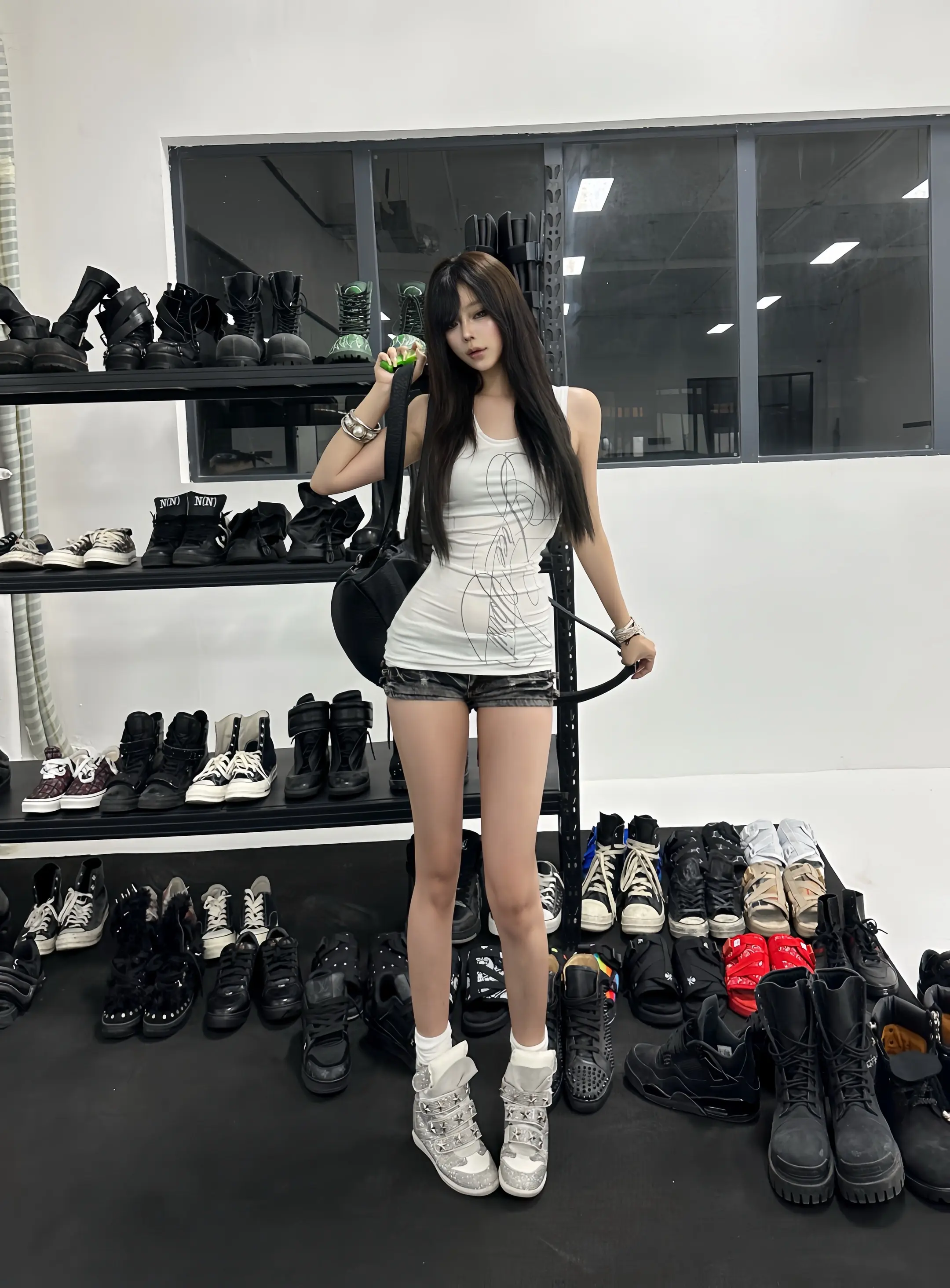 就这么一直小众下去吧…