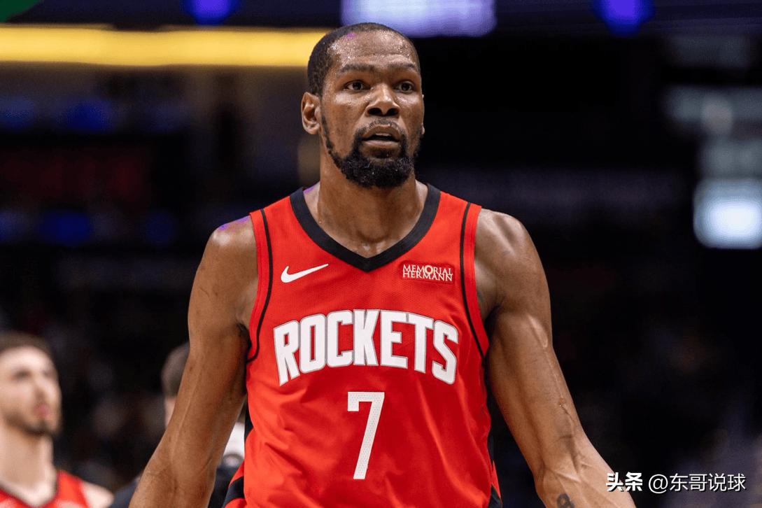 今天火箭大胜尼克斯，主力球员全部发挥在线，但是电风扇、奥科吉、泰特等人下赛季大概