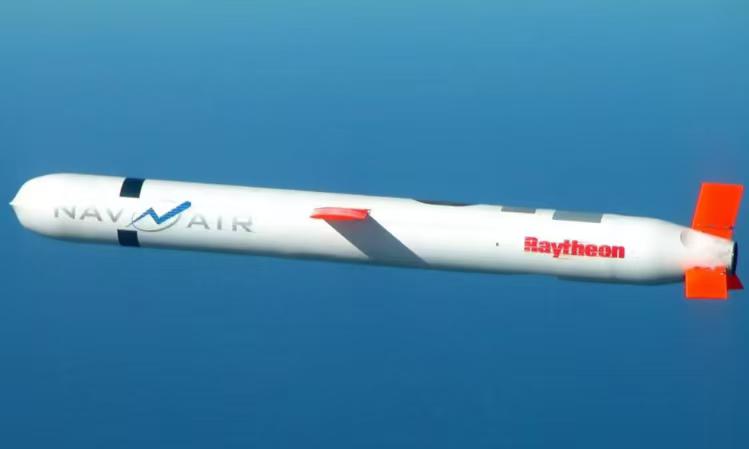 乌克兰想要战斧导弹，估计悬了，特朗普没获诺奖，可能跟乌克兰没有提名多少有些关系。