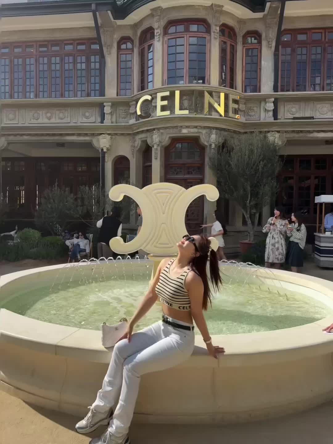 ⛲️Celine 上海张园|南法度假⛱ 上海张园Celine香水彰显