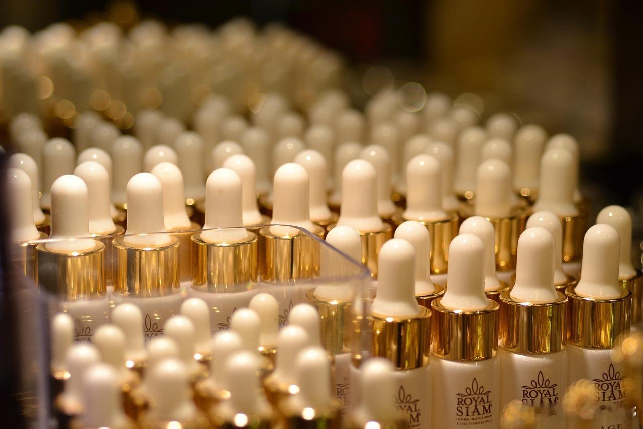 护家科技赴港上市，冲刺“功效护肤第一股”可能性有多大？2026年1月26日，港交