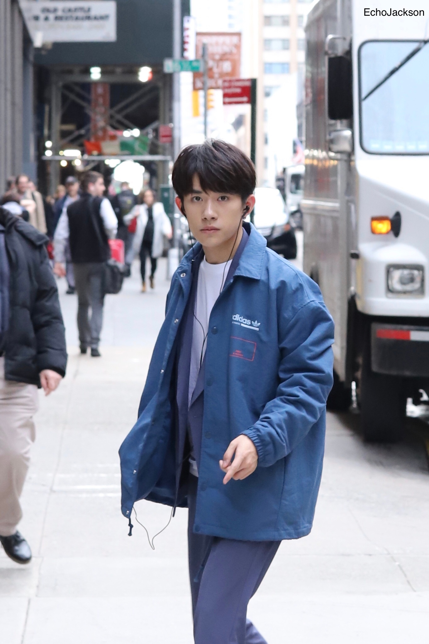 小宝四字 易烊千玺 yyqx 四字弟弟