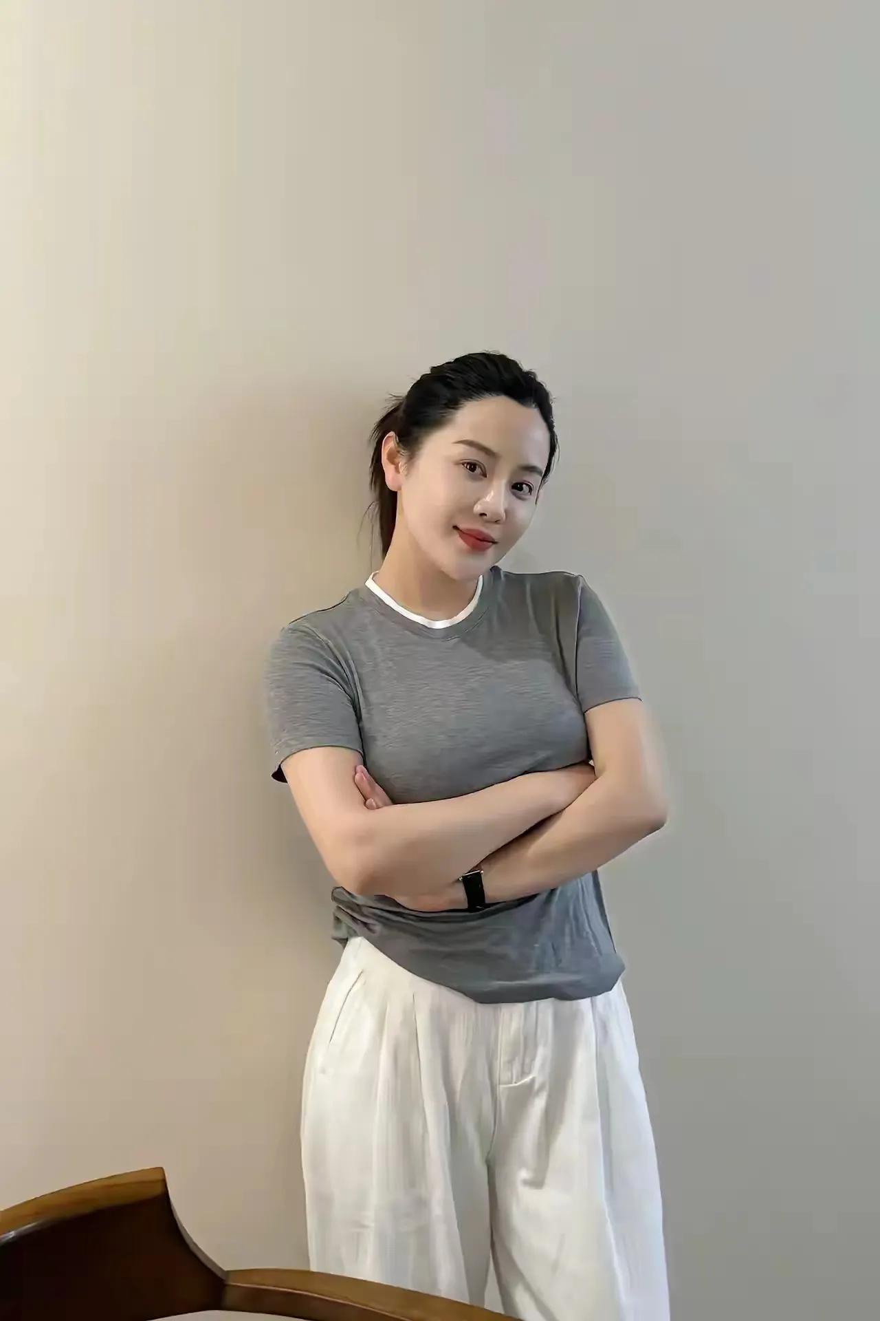 今天是最好的一天！
不管昨天发生了什么，
都已成为过去，无法改变。