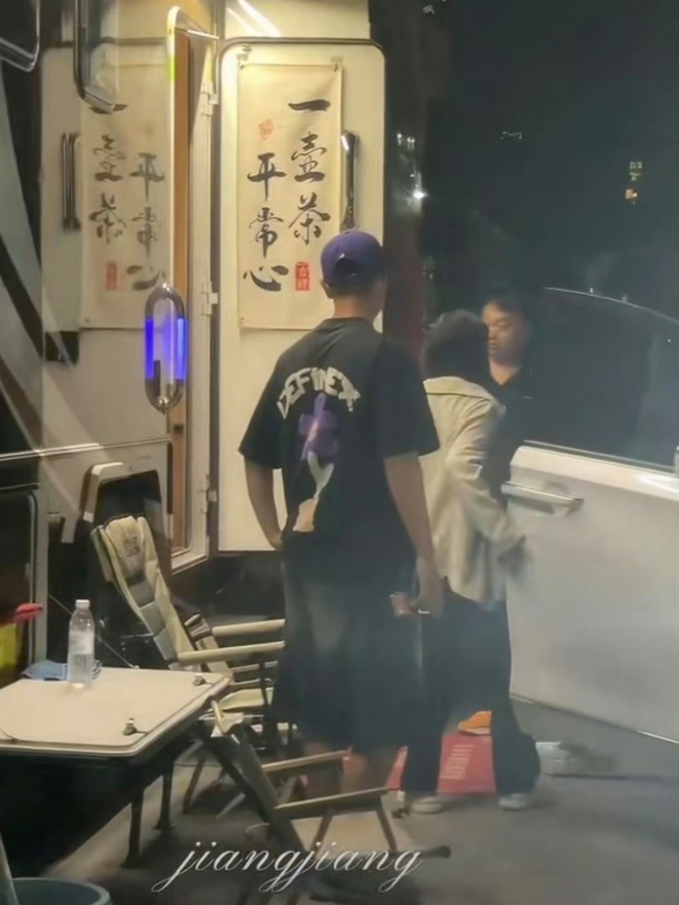 拿出这张图 