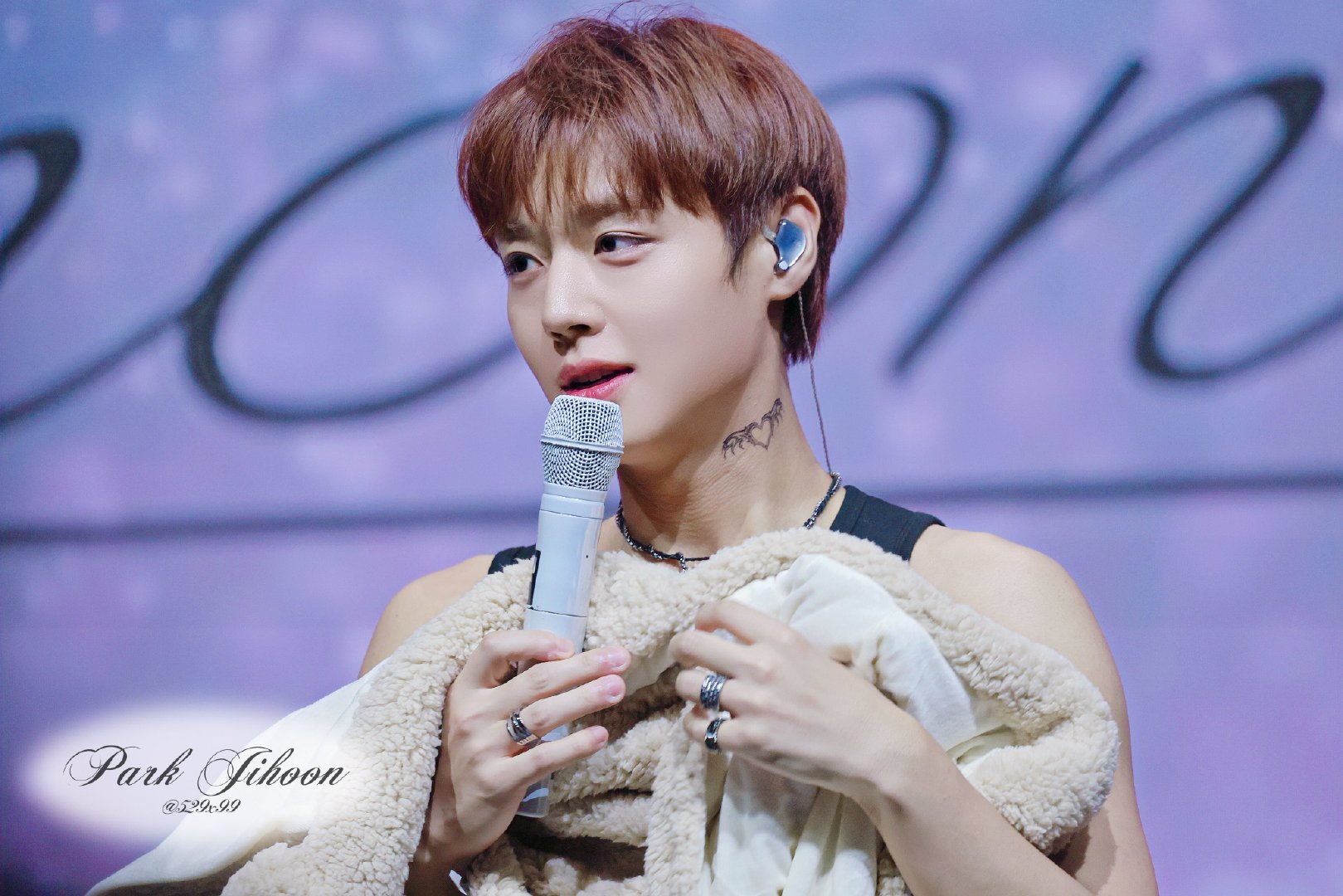 朴志训✨ 朴志训反差魅力 260808 澳门FANCON 饭拍💪晚上好！欣赏志