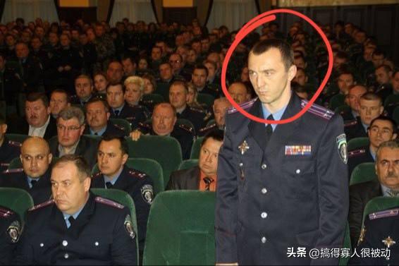 曾威胁赫尔松平民的俄王牌飞手亚历山大·谢普图拉被乌军无人机“去军事化”。他也是“