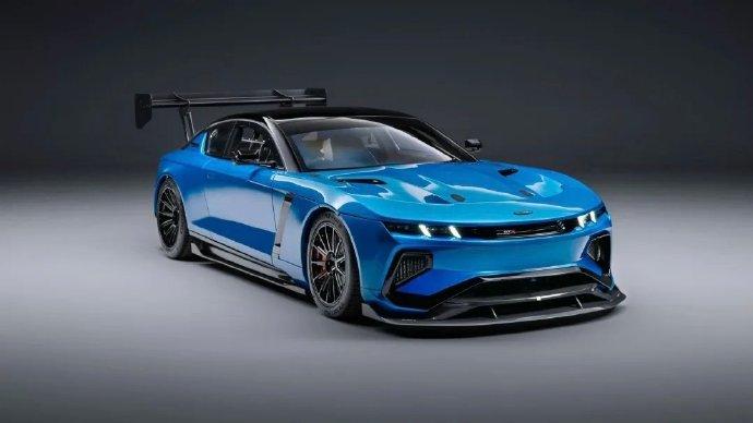 重生英伦风味GT
英国跑车品牌 Jensen发布了一款高性能野味。
Jensen