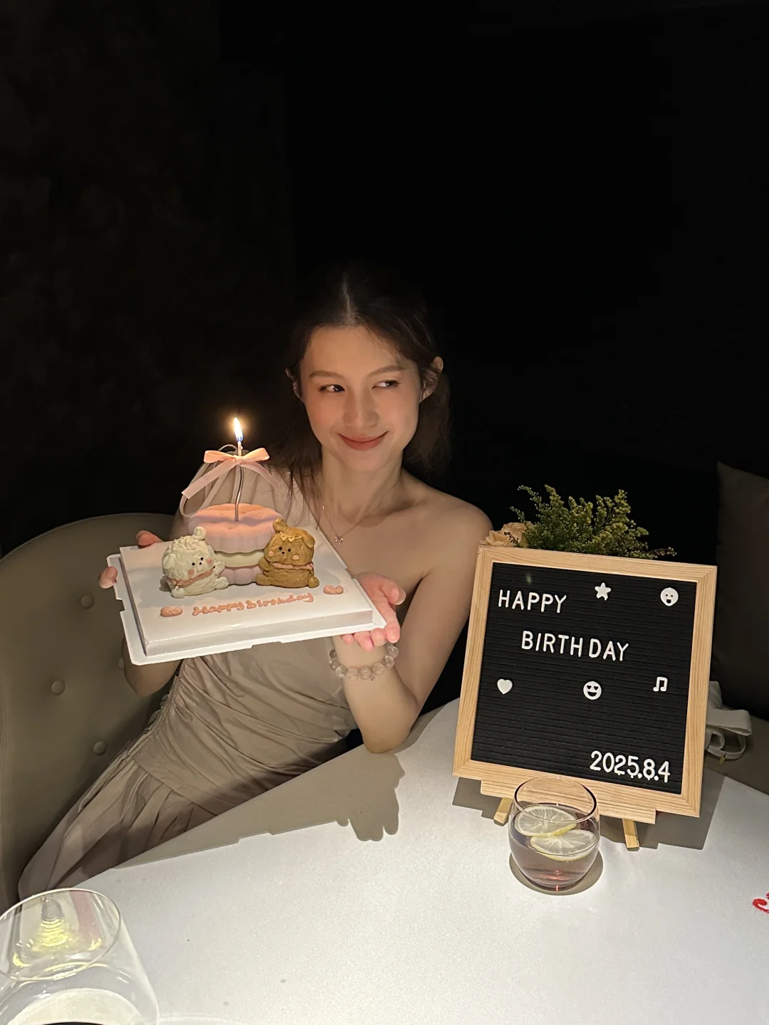 𝐇𝐚𝐩𝐩𝐲 𝐁𝐢𝐫𝐭𝐡𝐝𝐚𝐲🧁🥂