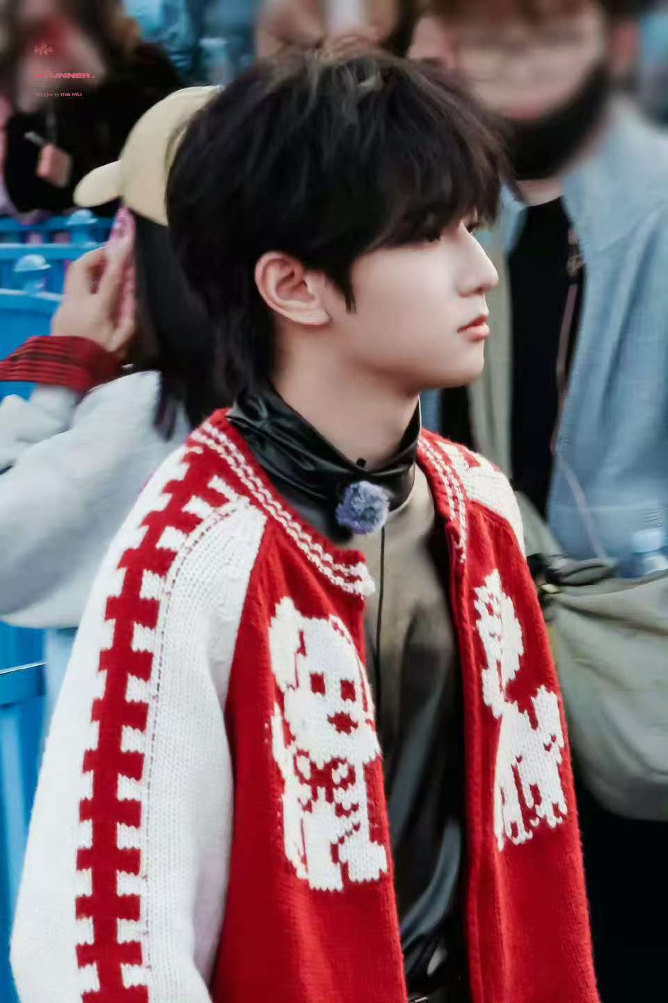 穆祉丞手绘杨迪海报周五晚高疯恩仔手绘技能上线，专门为杨迪创作海报，满屏夸赞看得人