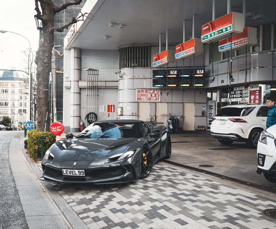 有钱任性系列 - 港车日上 pt.1 / 有钱任性！香港保时捷车友们把车运到日本