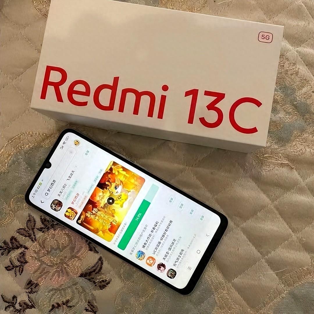 低价不低质，入门新选择！
今天逛电商被一台神机惊到了——Redmi 13C！只要