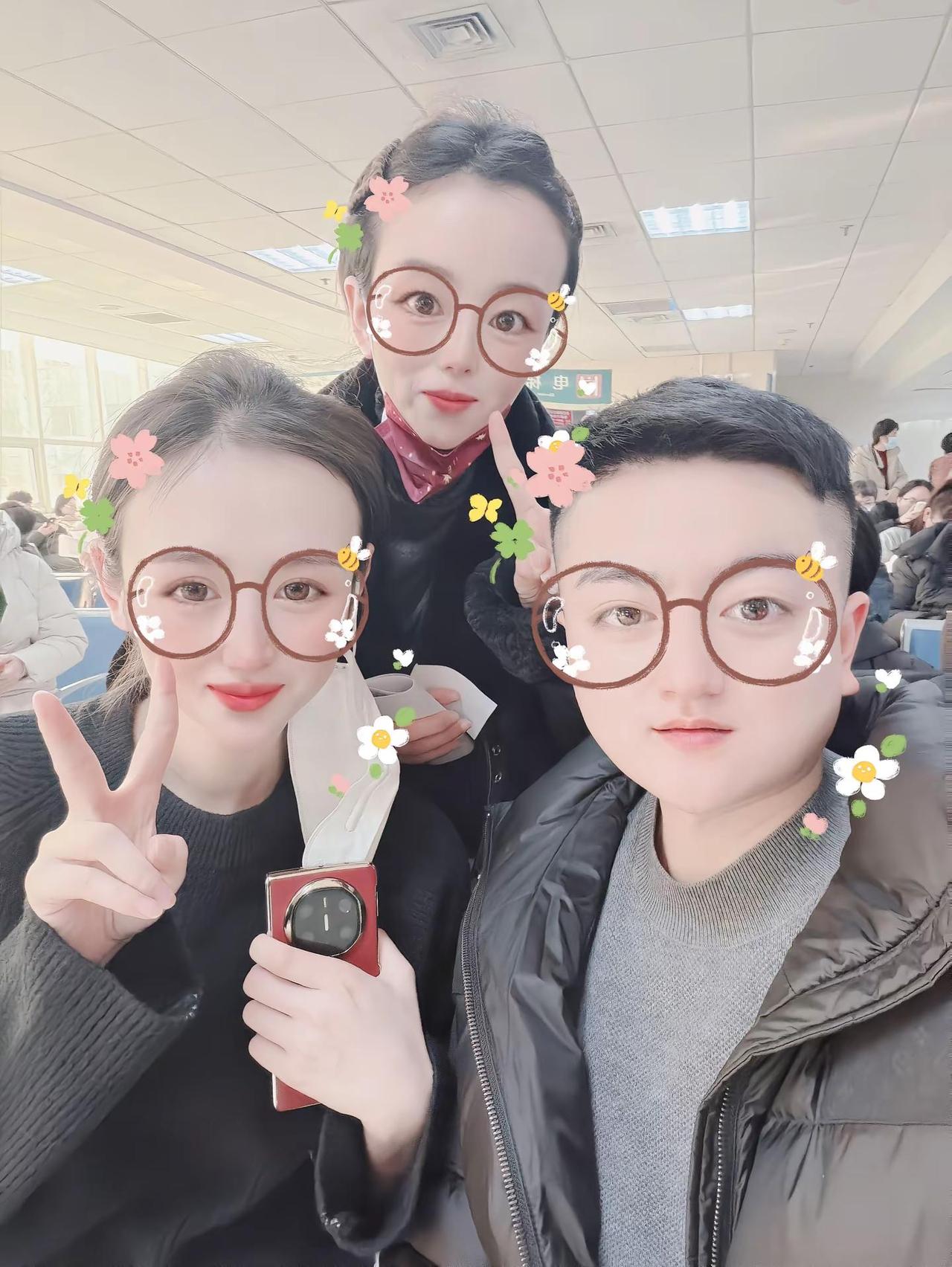 哈哈轩嫂子两口子这真尊🤭