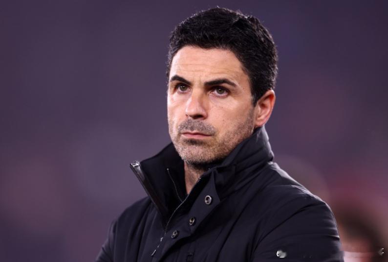 英超第32轮比赛，阿森纳主场1-2不敌伯恩茅斯，前英超前锋博斯罗伊德参加天空体育