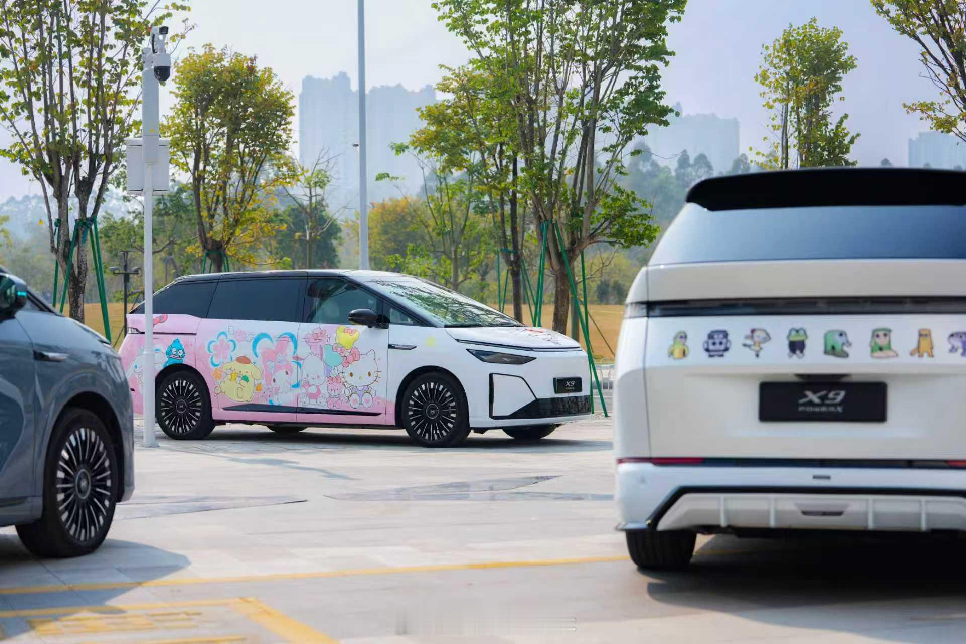 谁说MPV只能是“老气”和“妥协”的代名词？MPV“新物种”小鹏X9打破传统MP