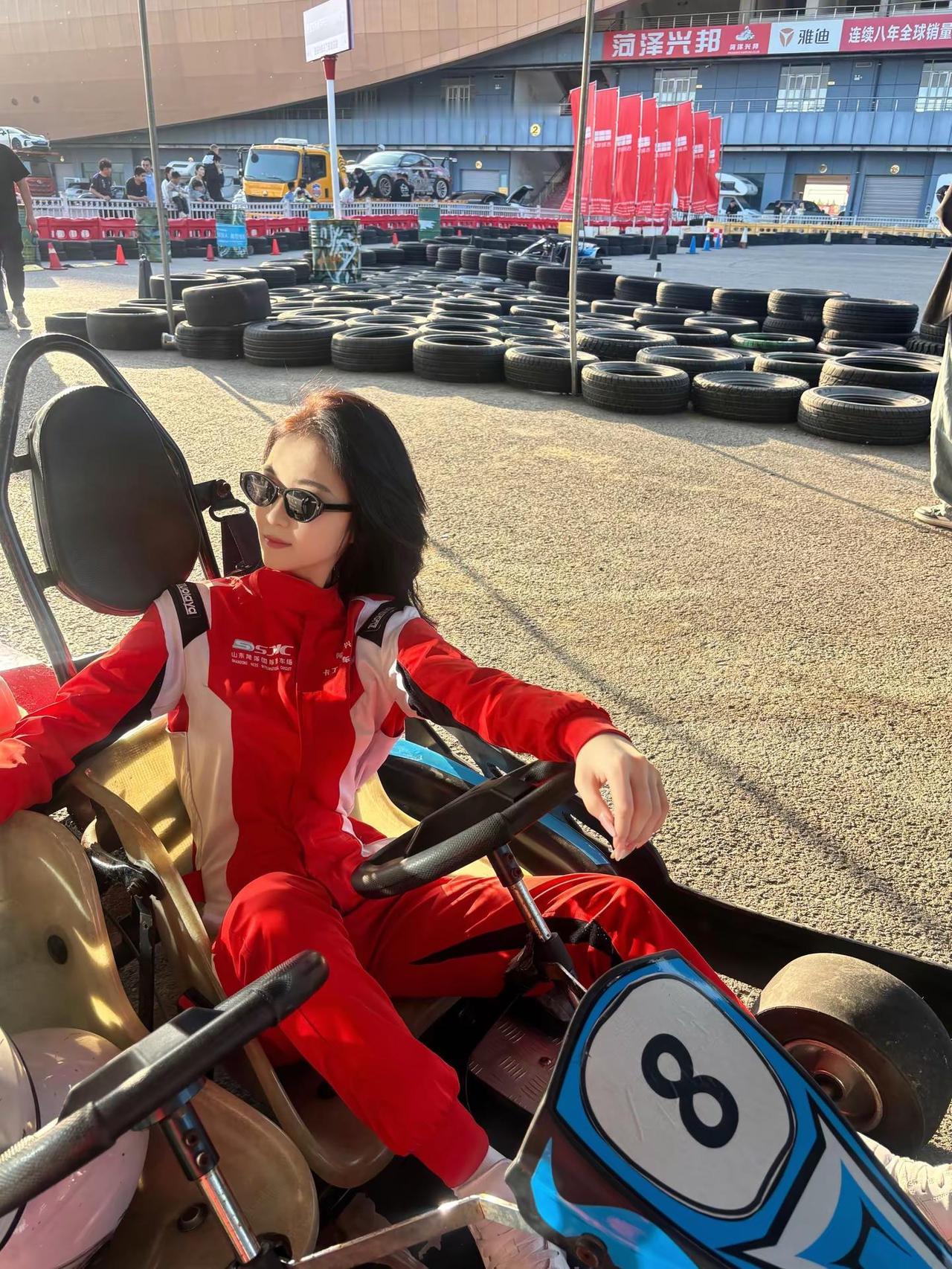 📍‘’𝗖𝗼𝗺𝗲 𝗼𝗻的喂⸝⸝🏁🏎️油门踩到底 🏎️·➫飞驰人