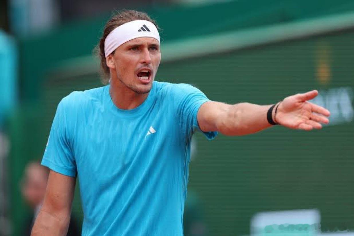 兹维列夫🇩🇪“高端局”十三连败📊自2024澳网半决赛以来， 亚历山大·兹维