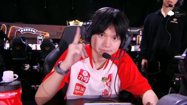 #KPL长生[超话]# ☝️好帅！