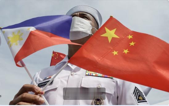 菲律宾欲挑战中国在黄岩岛实控地位，中方应抓紧在黄岩岛填海
自小马科斯上台后，菲律