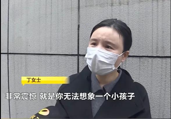 吃相太难看！为换新手机，湖南15岁少女将家中总价值13万的奢侈品贱卖仅9300元