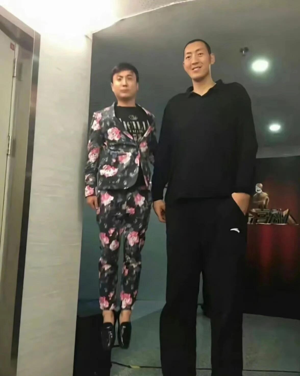 有种生物叫大叔他实在难以对付沈腾哪来这么多雷霆照片