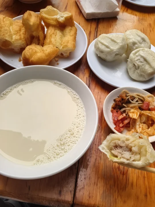 26周多了，早上多吃点应该没事