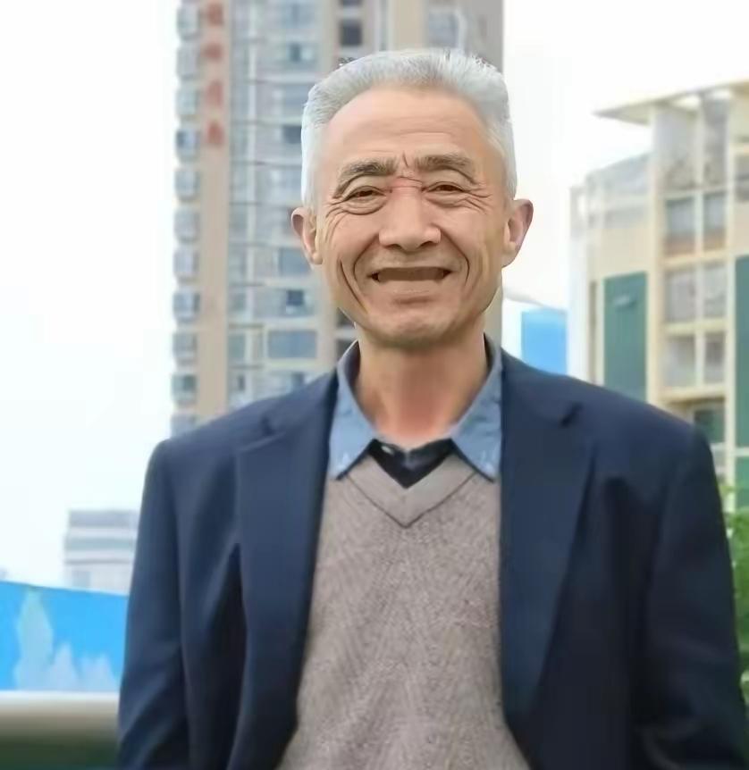 1977年，一个湖北穷小子高考考了289分，但由于消息闭塞，他就报考了华中师大，