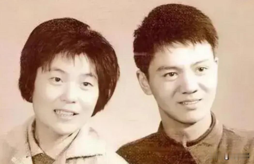 1979年，上海知青戴建国不顾反对娶了一农村女子，并且这个女子精神还有问题。
 
