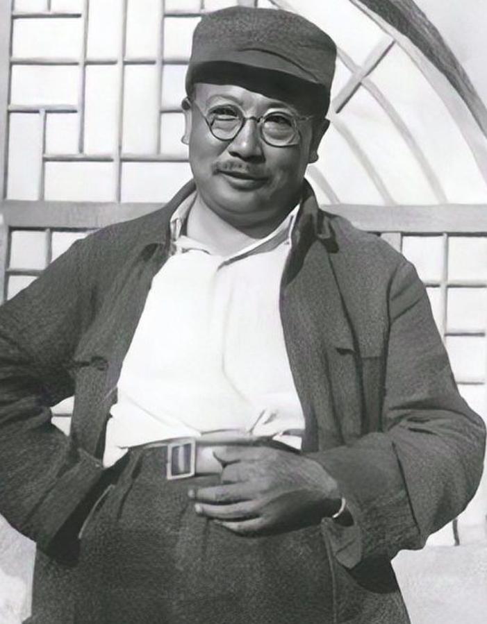 缪庄林早年叛变，致使南京地下党遭受重创。1943 年他赴延安接洽，李克农与他深入