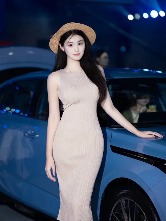 🚗同级家轿王炸‼️第四代逸动让我路转粉了