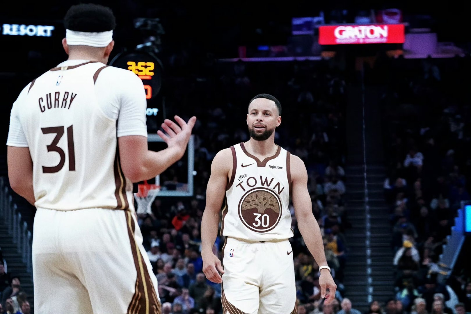 ➡意思就是国王本可以赢，但是没必要？勇士战胜国王nba吐槽大会金州勇士Shams