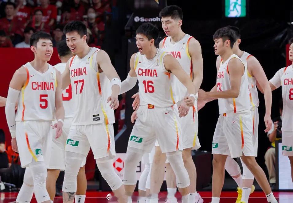 FIBA公开道歉！点名男篮“偷”措辞不妥，明确通过实力与努力取胜中国男篮大逆转战