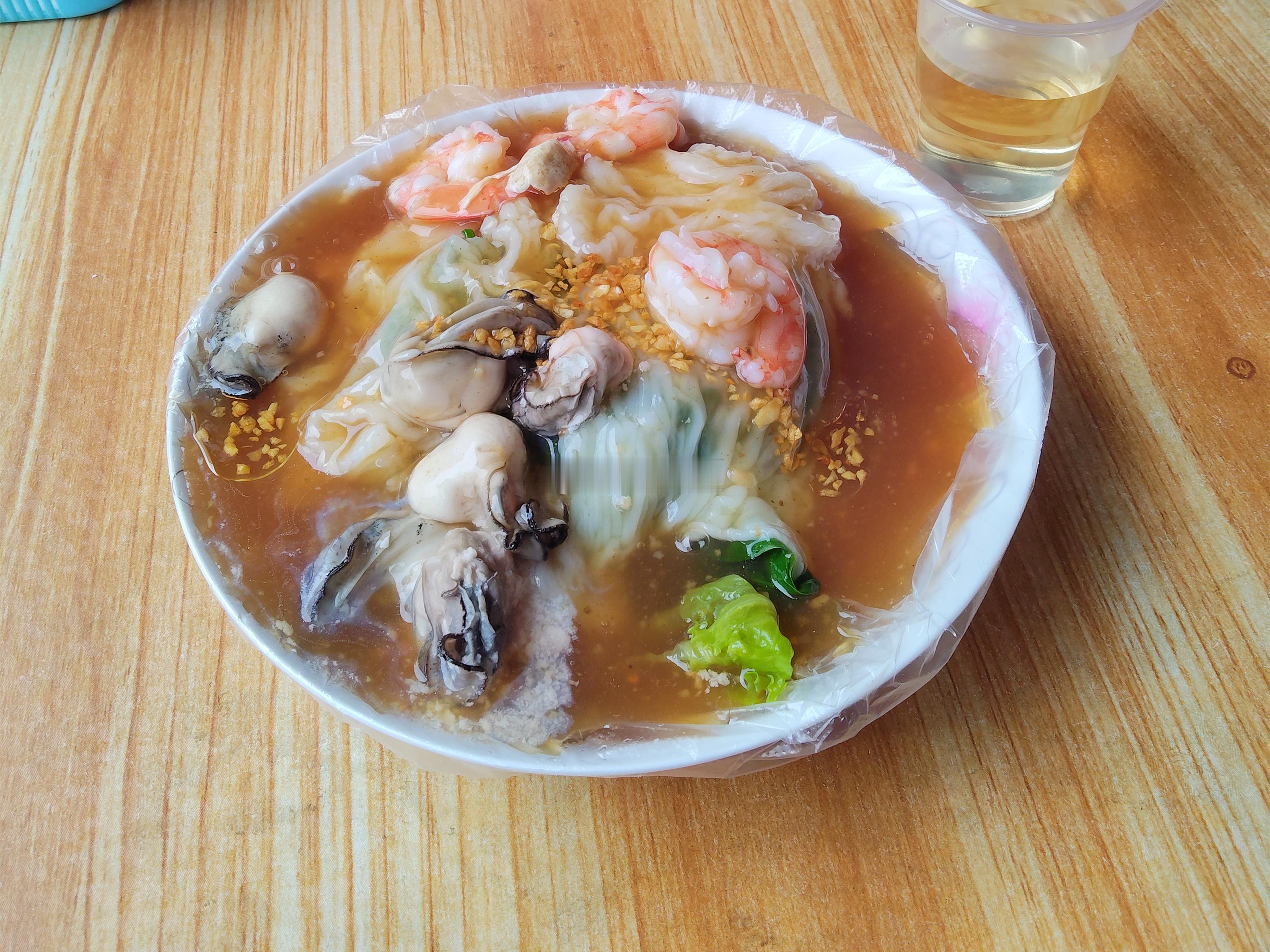 我很喜欢来普宁，两个原因吧，第一个肯定是这边吃的多，而且很多东西的风格和汕头市区