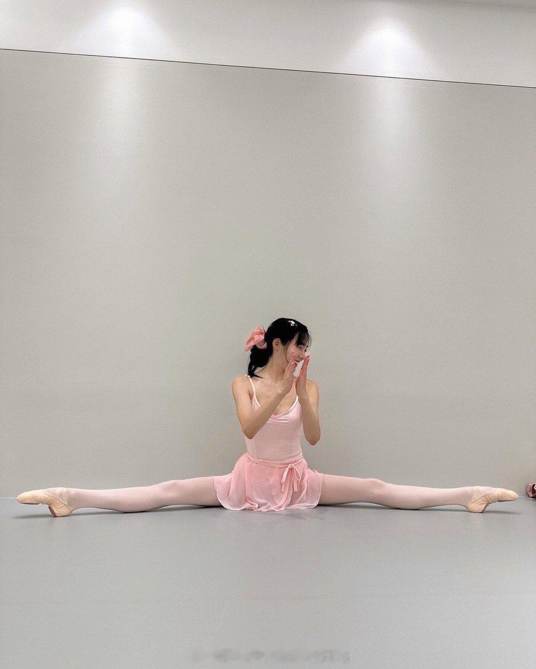 最近也是芭蕾席卷韩女 🩰 ​​​