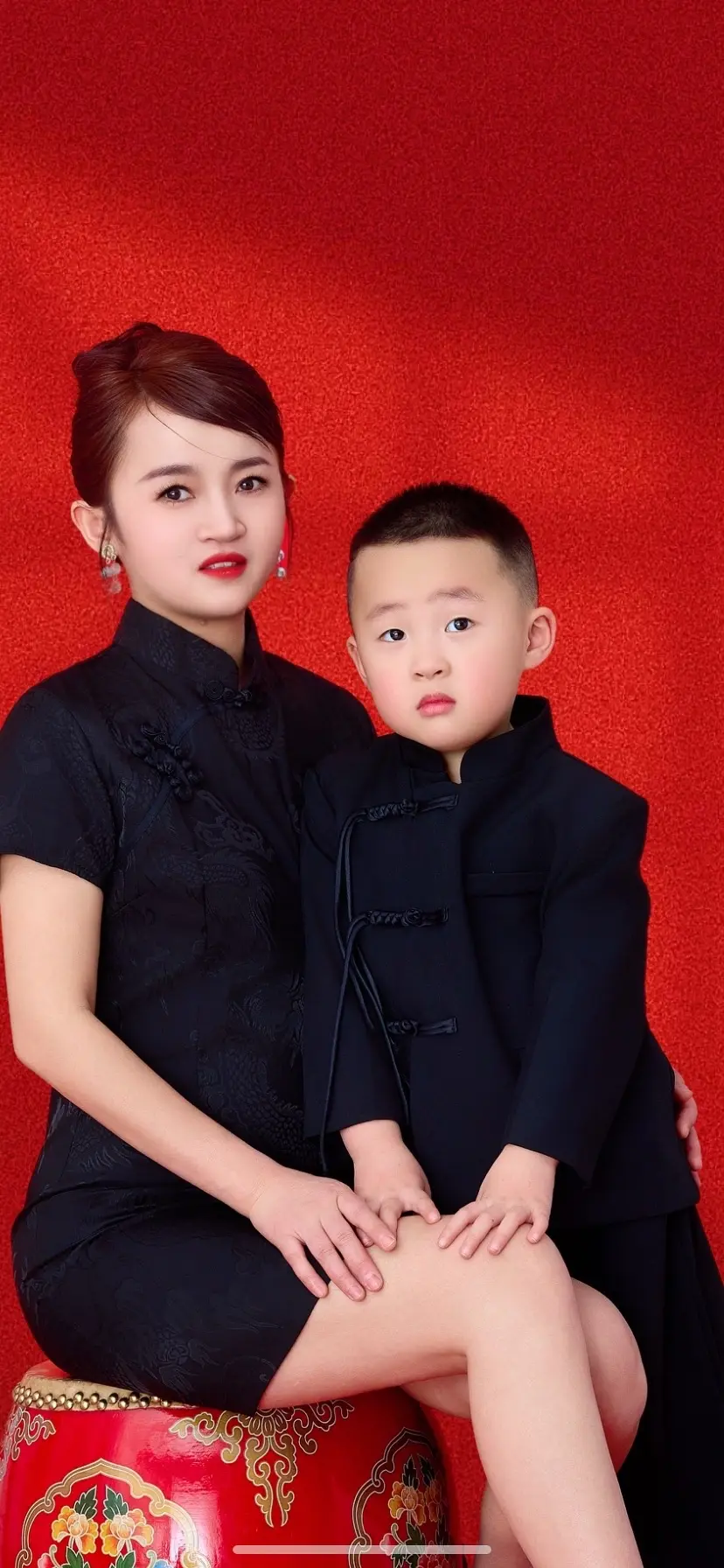 一个人走了太多无助的路 早就不怨了 后来遇见再难的事 都不觉得算什么 ...