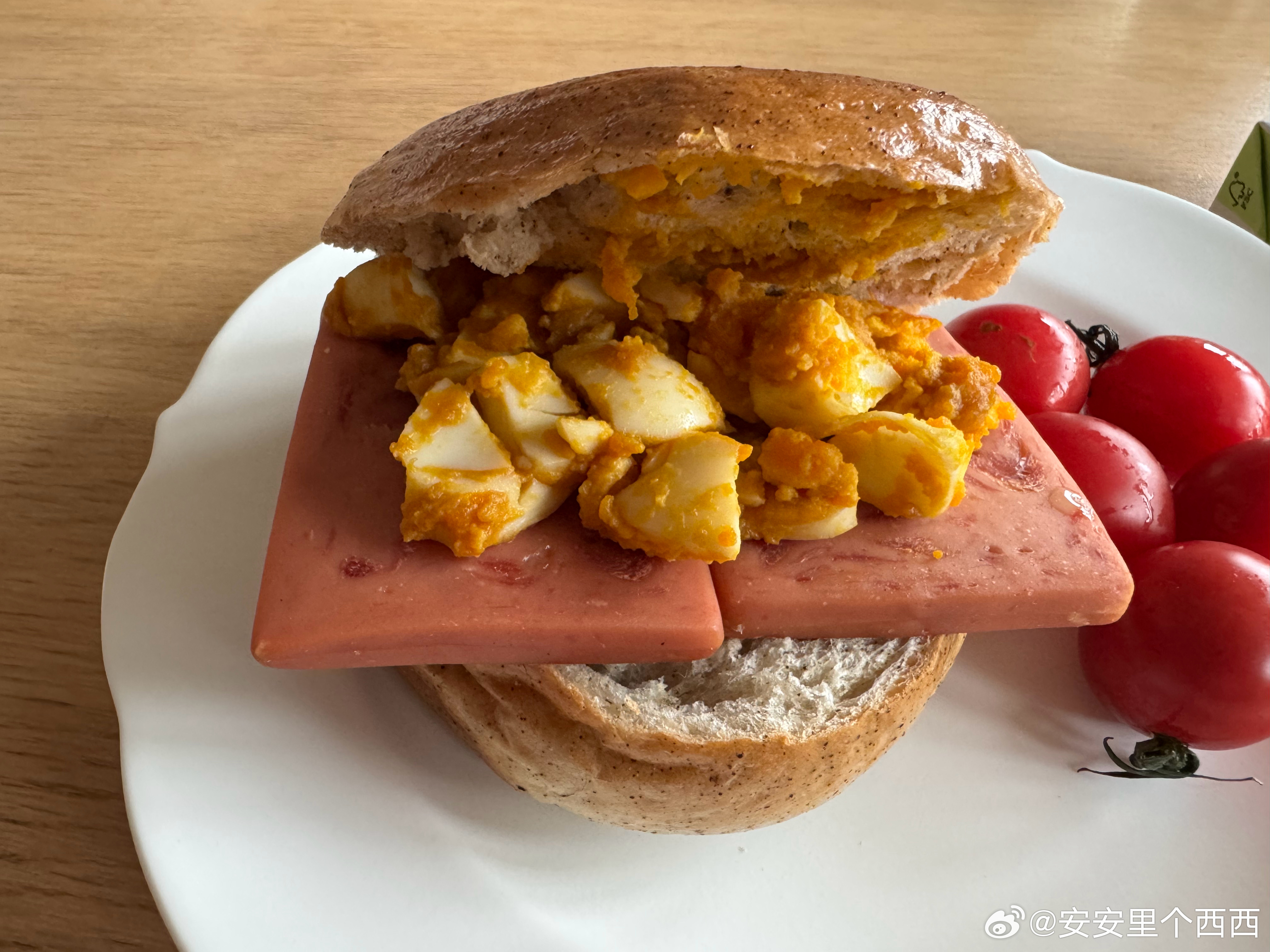 午好今日主题：阅读📖前面的博文里有网友说推荐书单本周上课老师推荐了图一图二这些