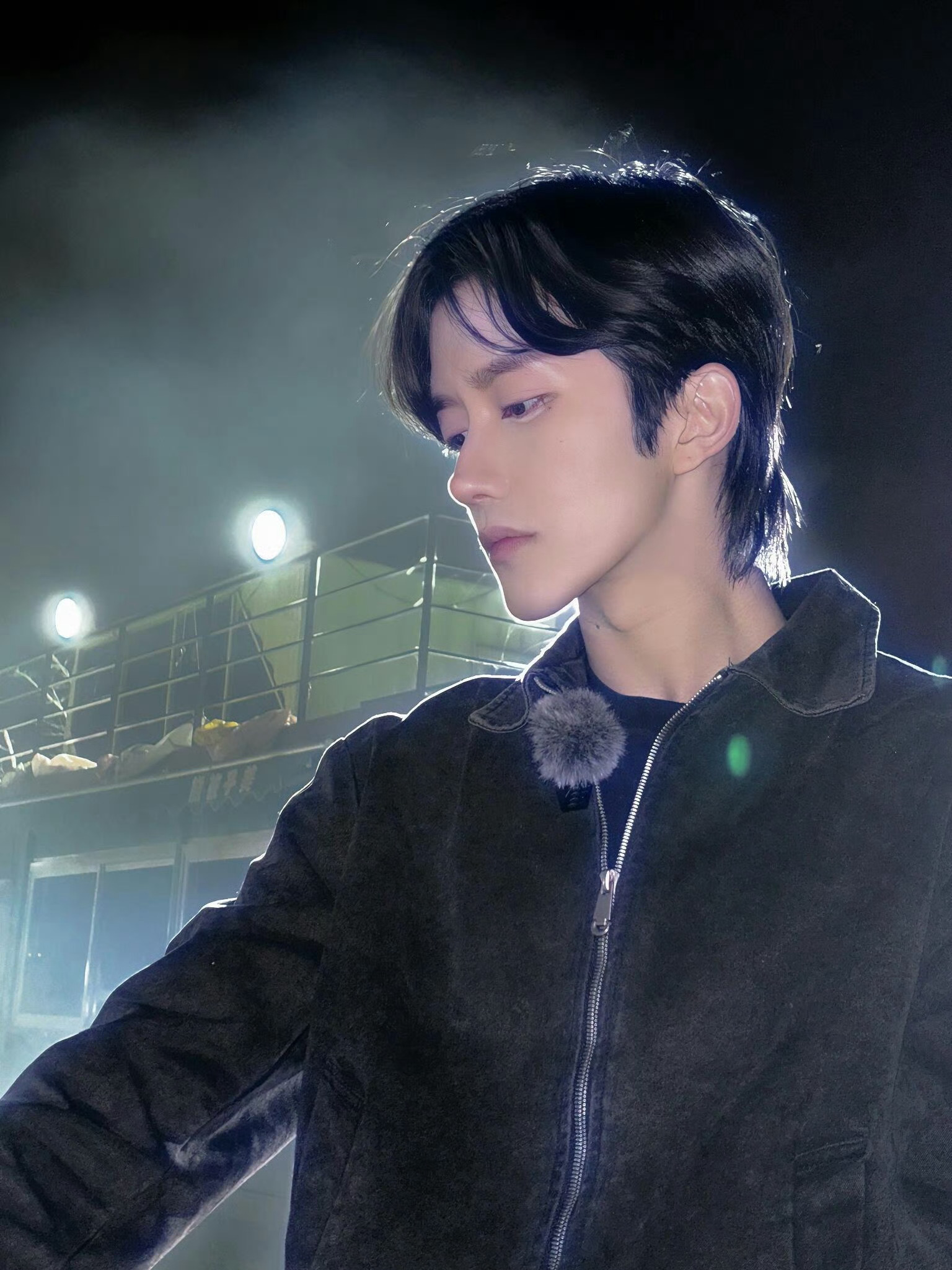 ⭐ 今天天气预报说明天有雨，我听成了明天有你