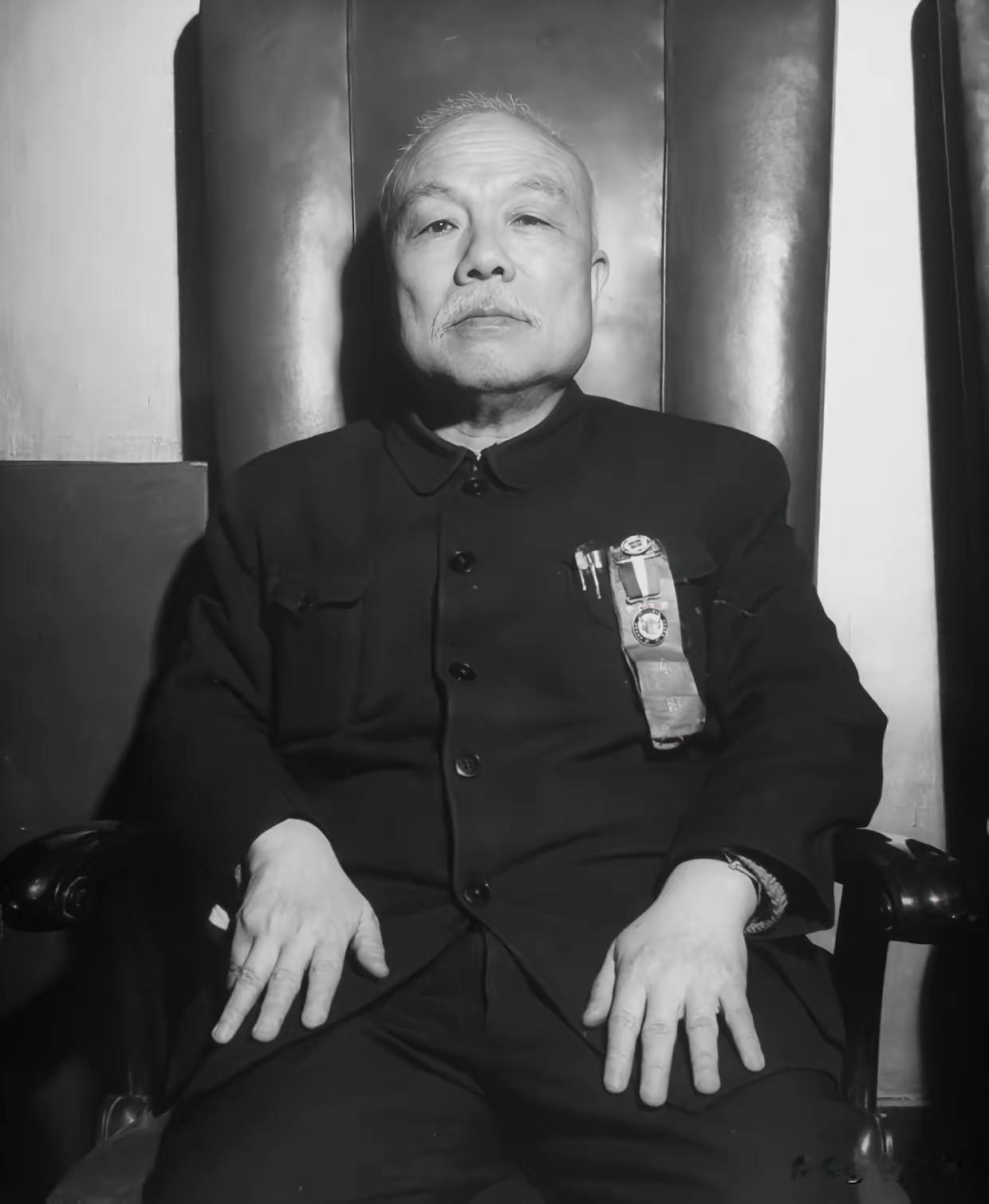 受益匪浅的一段话：“所有的人生问题，本质上是经济问题。所有的经济问题，本质上是认