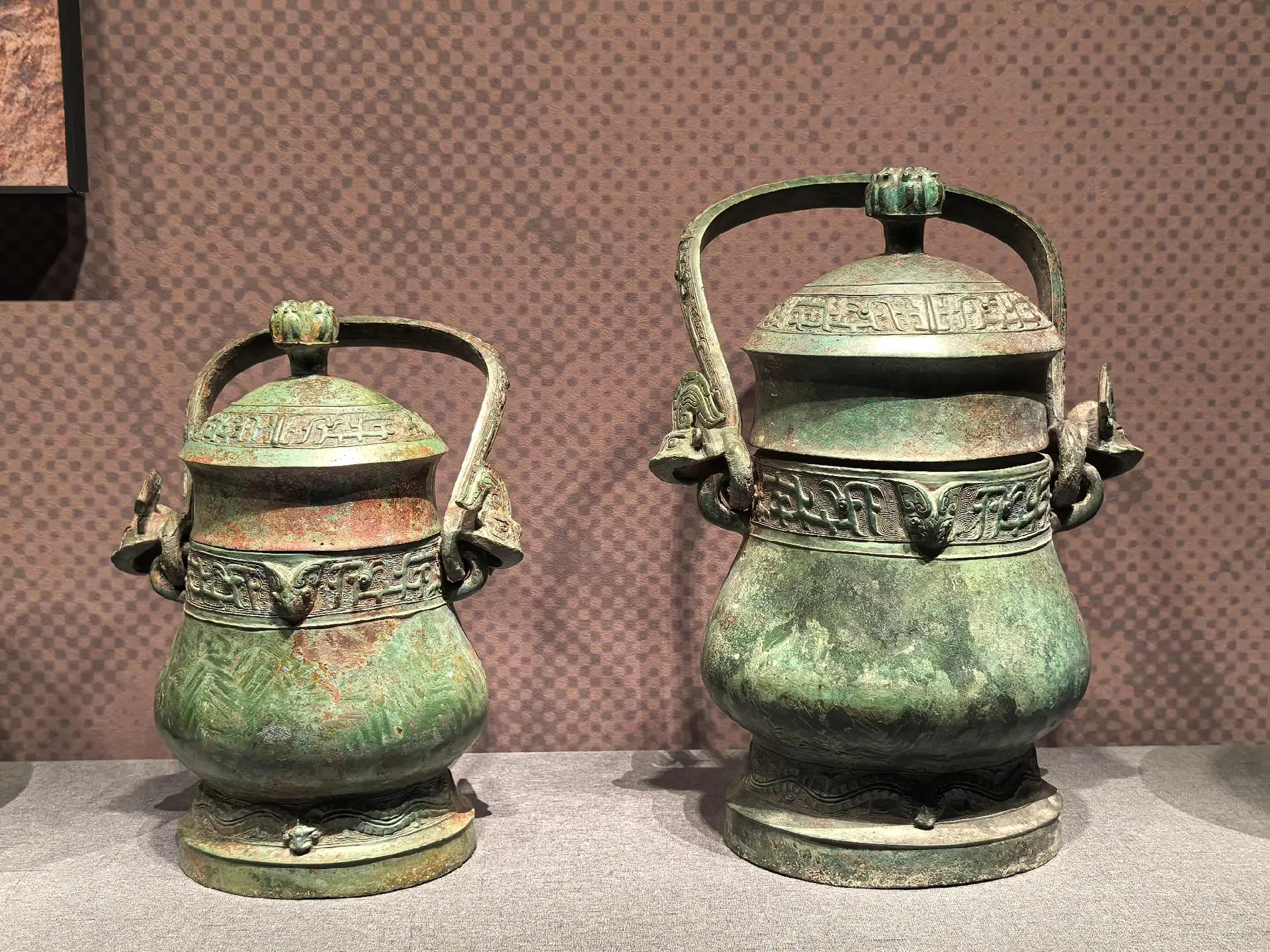 曾世家精美的青铜器。西周中期之前，曾国是一个比楚国还强大的国家，中期之...