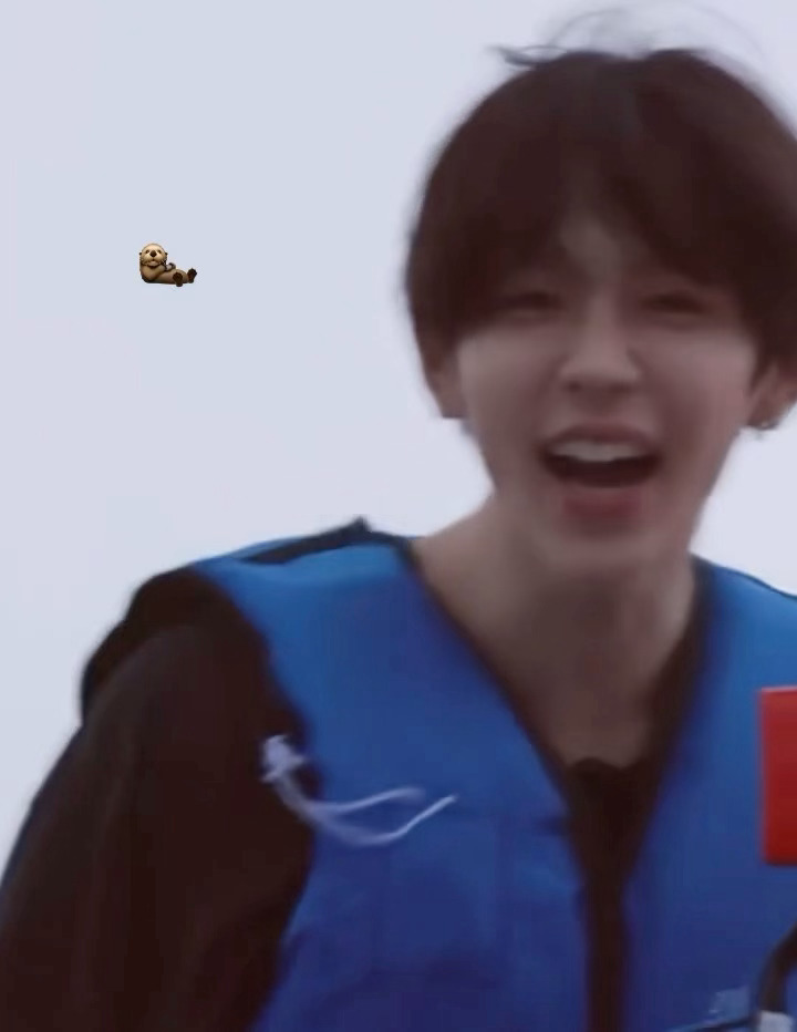 嗑颜bot 一只小水獭🦦 