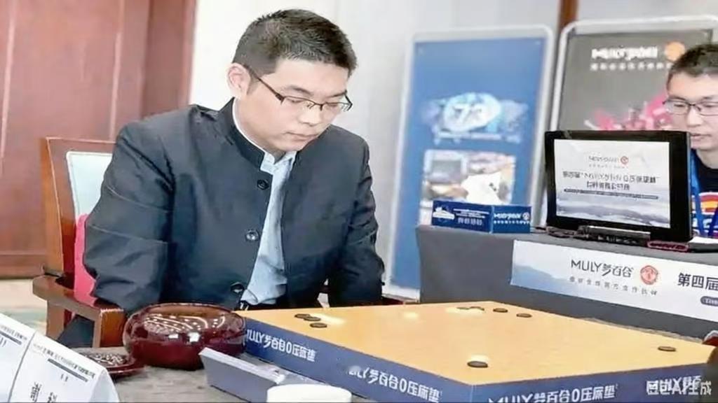 韩国只剩一人，但他是最难啃的那块骨头】
32强战打完，韩国军团全军覆没——申旻埈