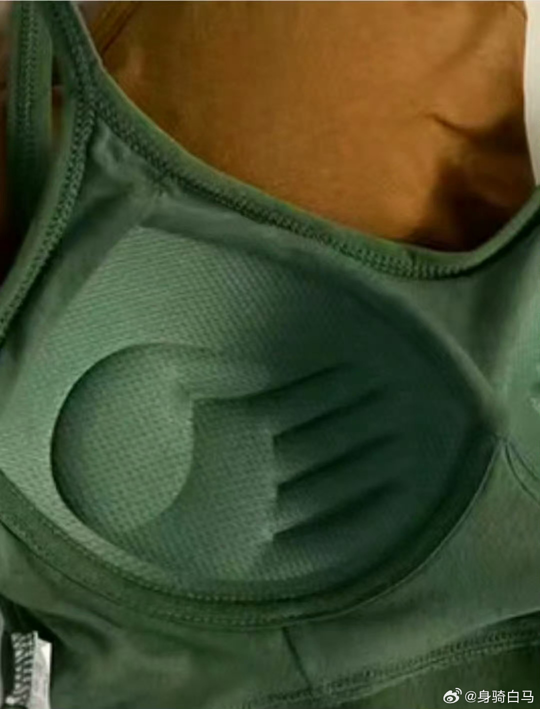 为什么现在大多数内衣里面都设计成这样子了想问妈妈多久没换过新内衣了