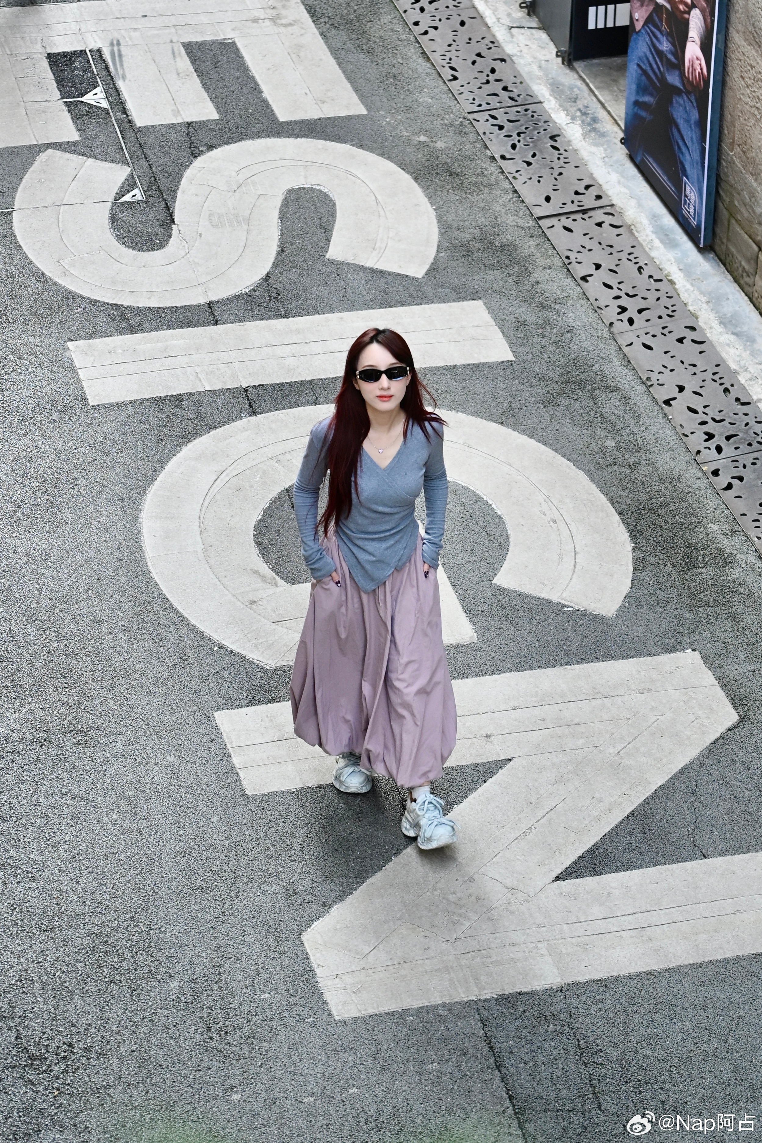 尼康ZR也能拍照片虽然我打算拍视频用的这次来重庆也是猛猛出片（相机原图直接导出还