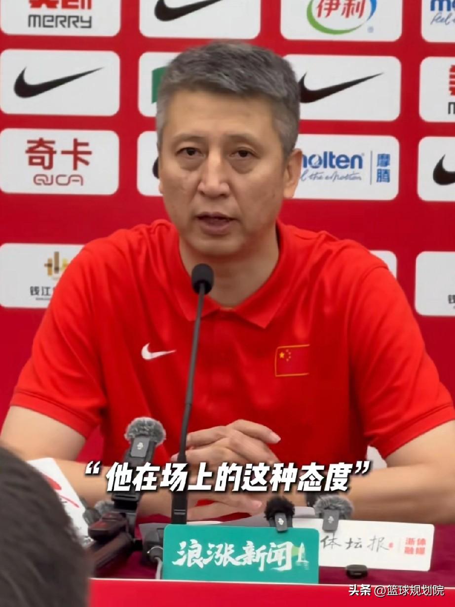 郭指导应该也被难住了吧！这锋线怎么选择！

中国男篮目前扔在积极备战，最后的世预