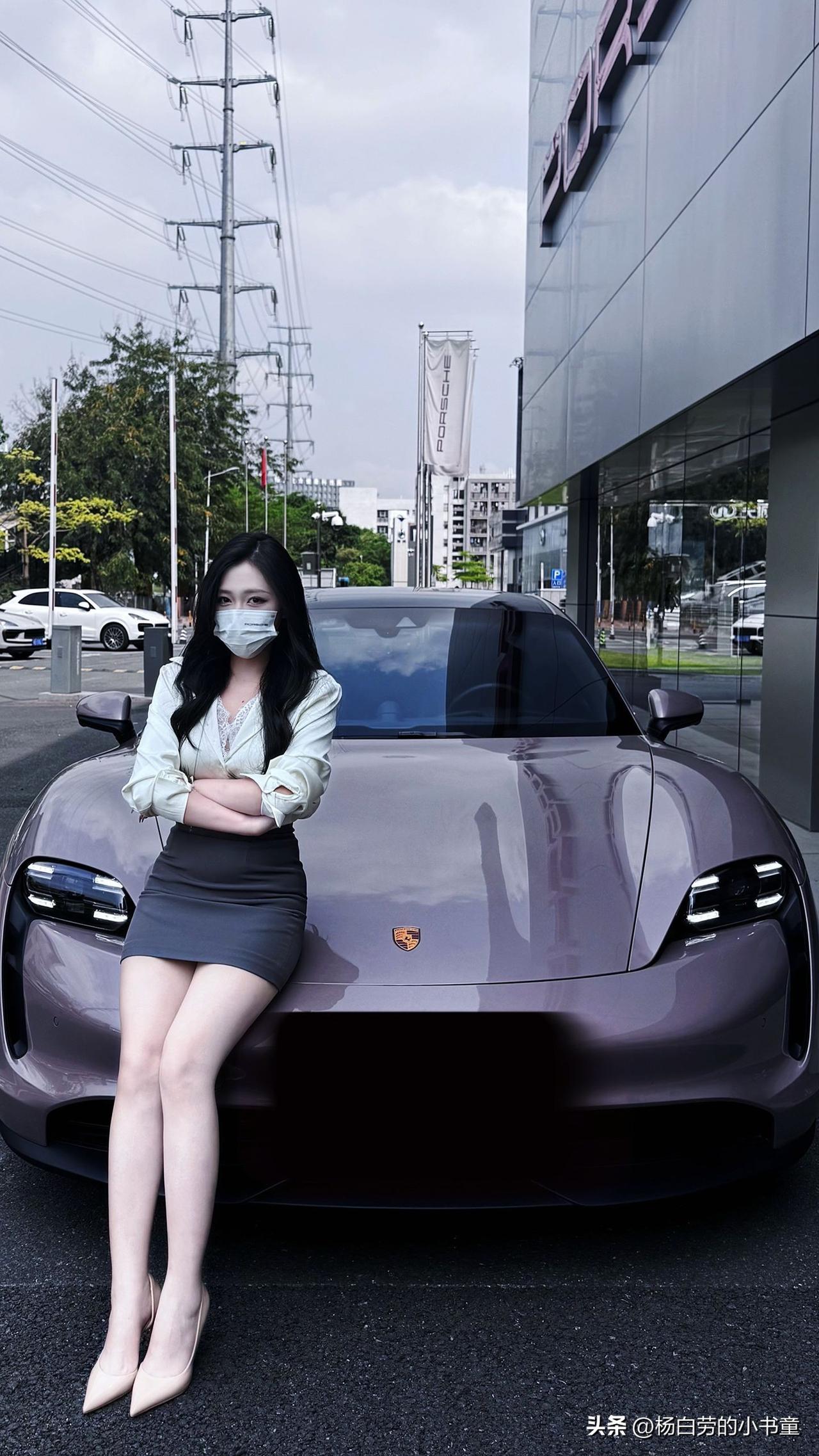 买电车选保时捷的才是真爱粉
小米同款不到30万
保时捷100万
在国内难怪小米的