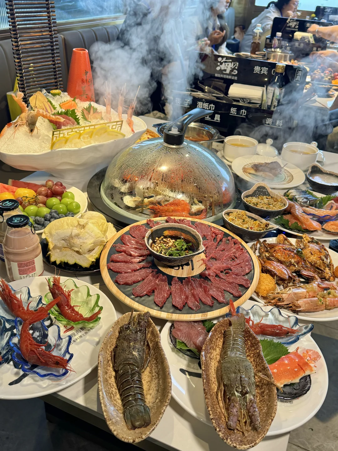 在昆明！！！这样的自助每天都想吃。。（清真的）