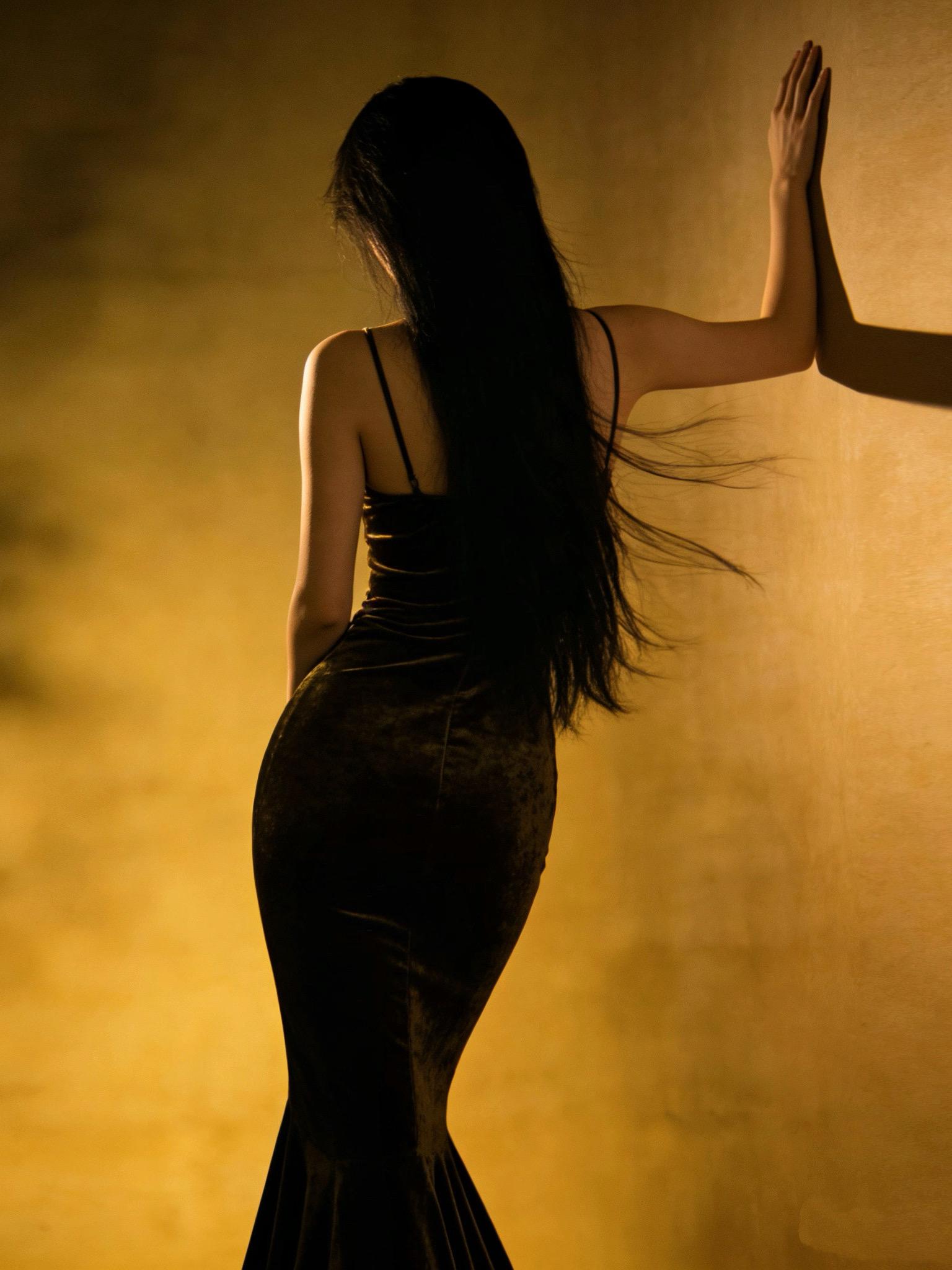 别拿“忙”当借口。 一天24小时，刷手机几十分钟都有， 回你一句消息的...