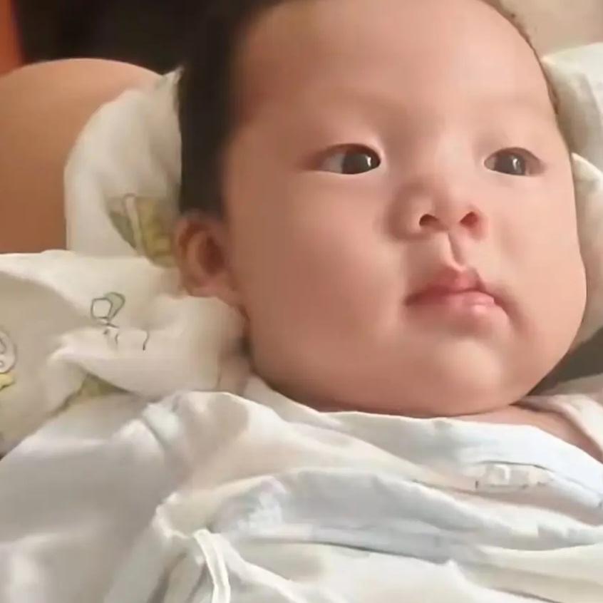 27岁独生女意外离世，父母该如何走出阴霾？深圳这对夫妻给出了最温柔的答案！他们用