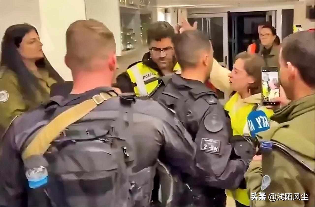 以色列国家安全部长本·格维尔访问阿拉德市时，遭遇居民愤怒抗议，一名女子对他大喊：