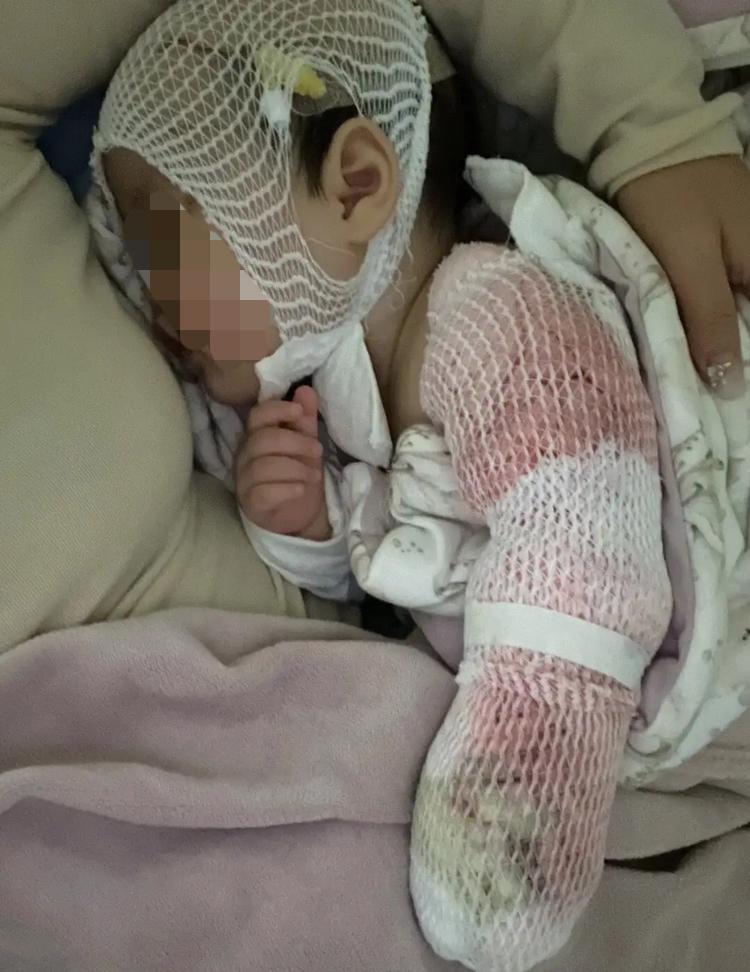 抱着烫得哭到抽搐的9个月宝宝，我才懂“放下工作养不起你”从来不是选择题，是扎心的