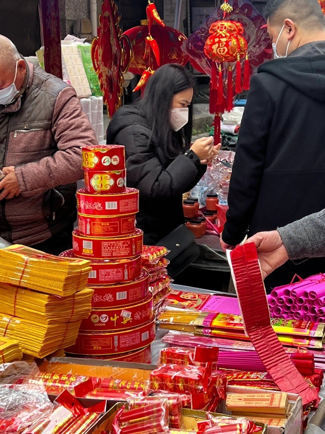 #当00后开始负责置办年货# 马上新年啦又该置办年货了，以往都是长辈们去办，今年